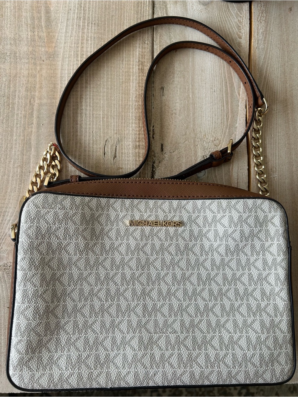 Michael Kors White and Tan Crossbody with Gold Chain Accents